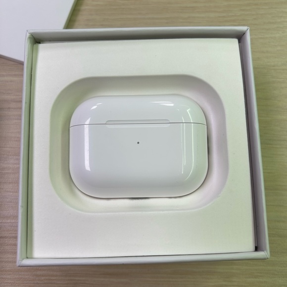 Apple AirPod Pros 2nd Generation